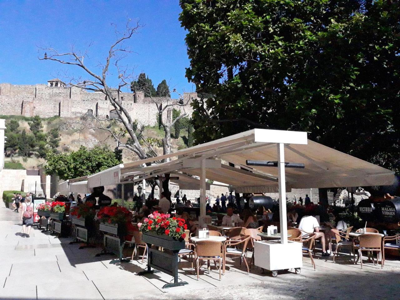 Stay Home & Away In The Heart Of Historical Town Of Malaga Exterior photo